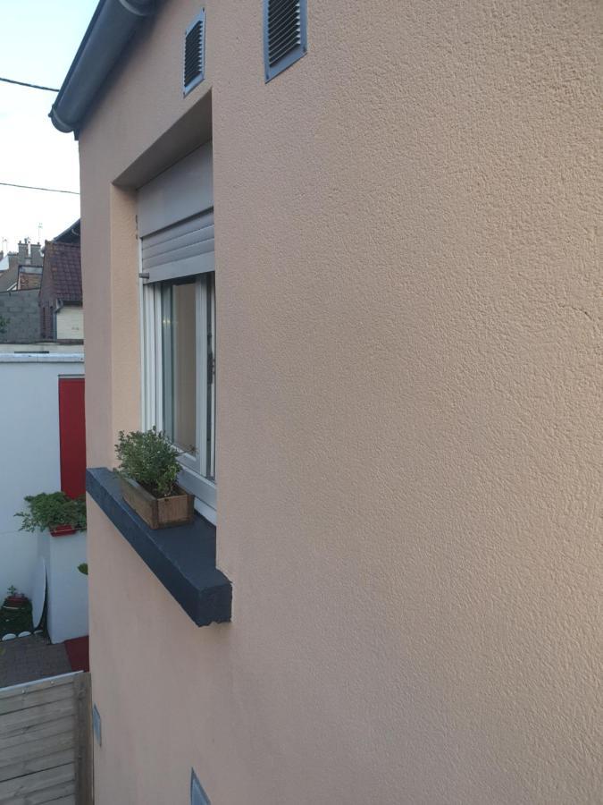 Chambre Privee Au Coeur De Calais Eksteriør billede